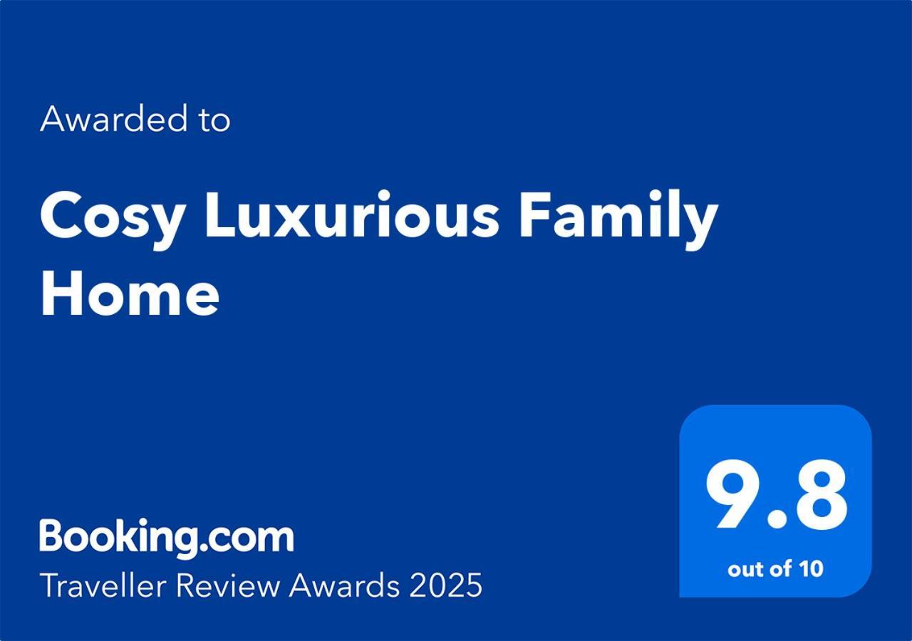 Cosy Luxurious Family Home Londres Extérieur photo